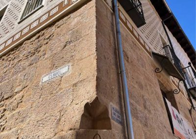 Rehabilitación en la Calle Clavel, Salamanca (fachada)